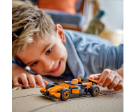 LEGO City 60442 F1® Kierowca i bolid McLaren - 1298082 - zdjęcie 6